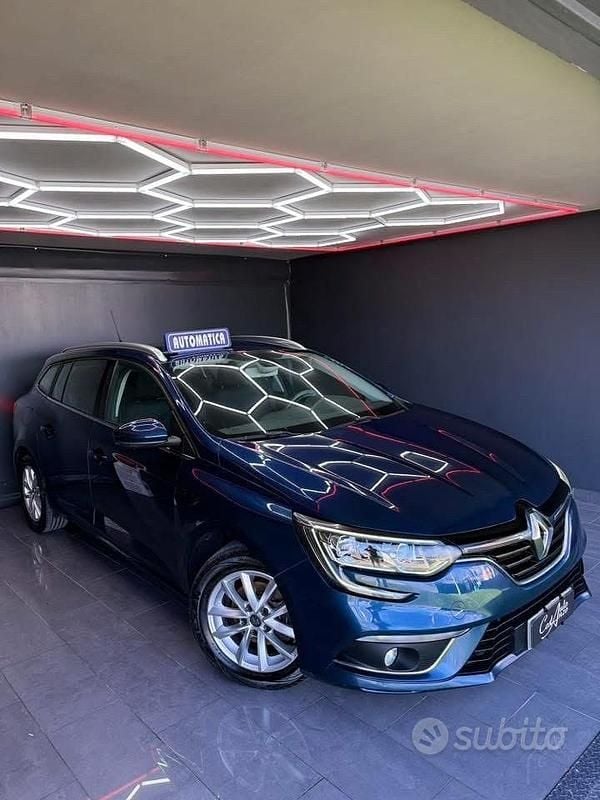 Usata Renault Mégane GrandTour 116 CV (85 kW) 2020 Blu Station wagon