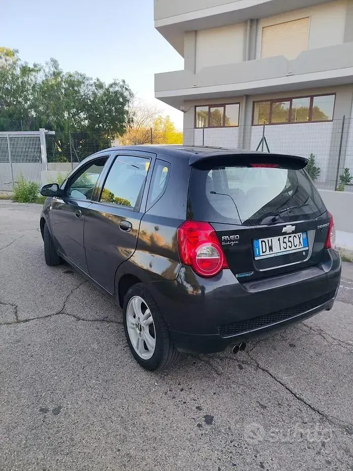 Usata Chevrolet Aveo 84 CV (61 kW) 2009 Berlina