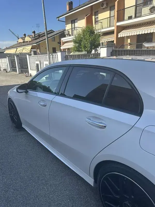 Usata Mercedes A250 224 CV (164 kW) 2019 Bianco Berlina