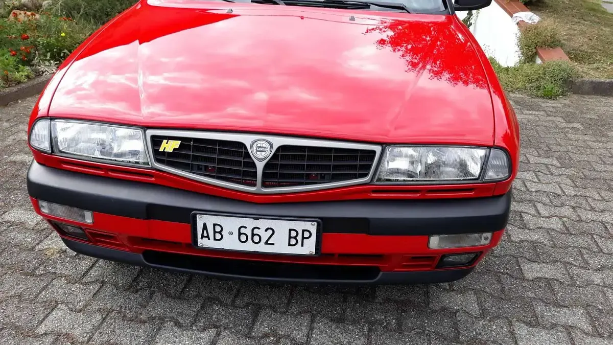 Usata Lancia Delta 186 CV (136 kW) 1994 Rosso Utilitaria