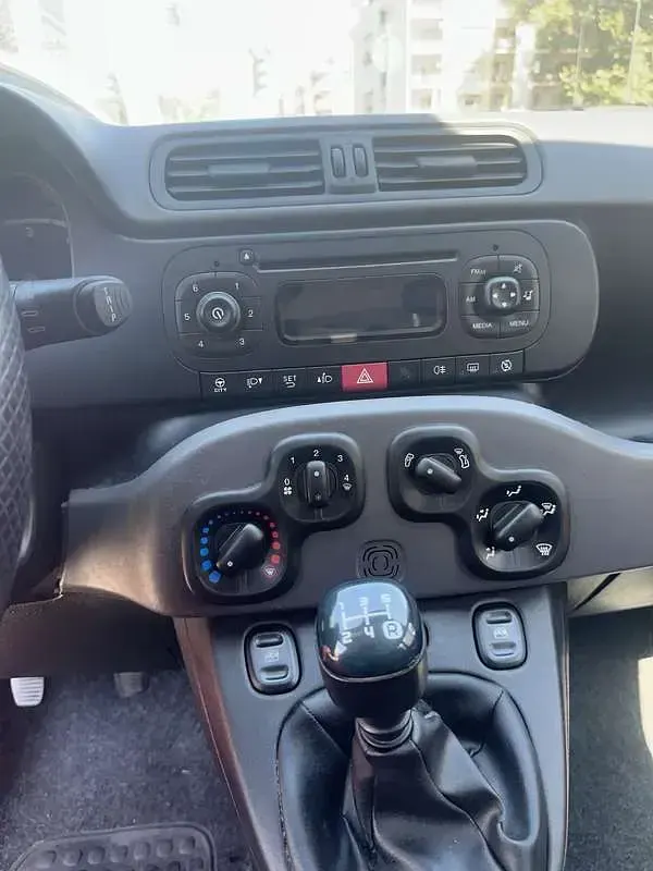 Usata Fiat Panda Trekking 95 CV (69 kW) 2016 Rosso Utilitaria