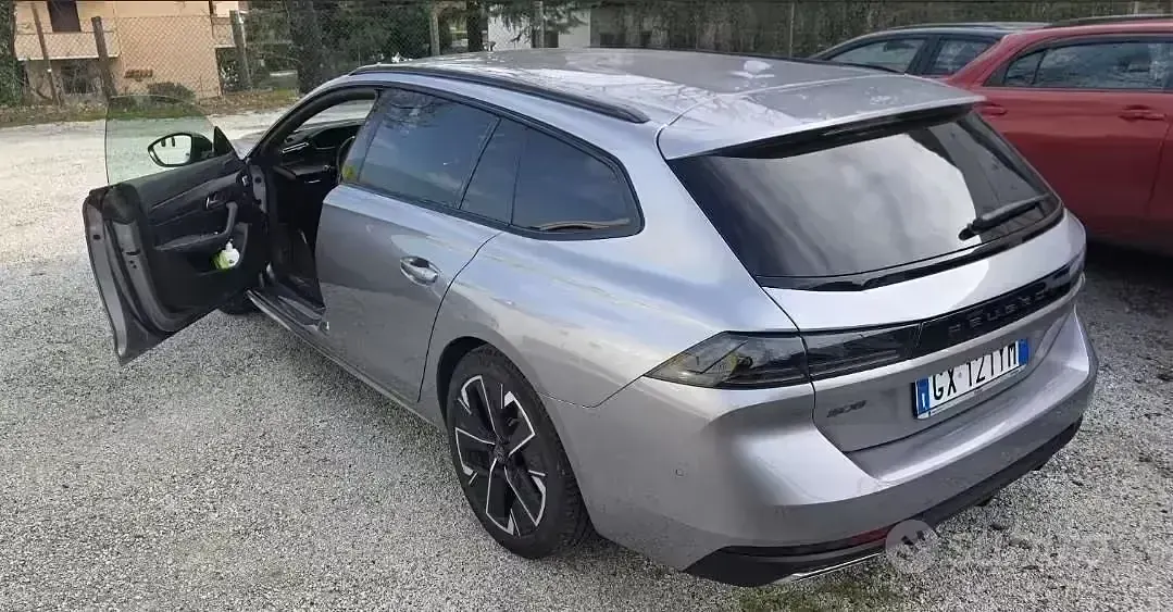 Usata Peugeot 508 GT-line 131 CV (96 kW) 2024 Grigio Station wagon