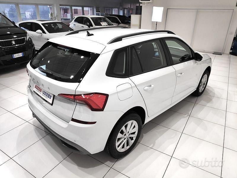Usata Skoda Kamiq Ambition 110 CV (80 kW) 2023 Bianco SUV