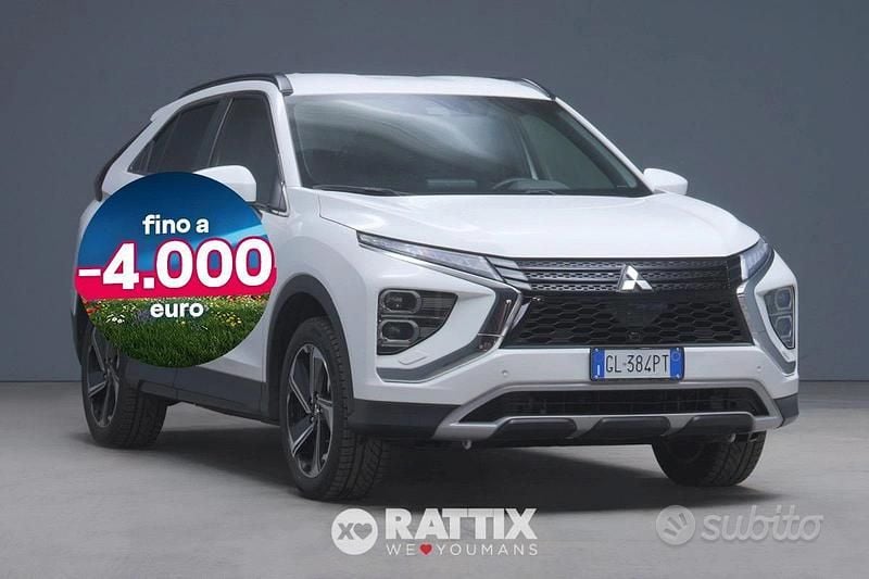 Usata Mitsubishi Eclipse Instyle 98 CV (72 kW) 2022 Polar white SUV
