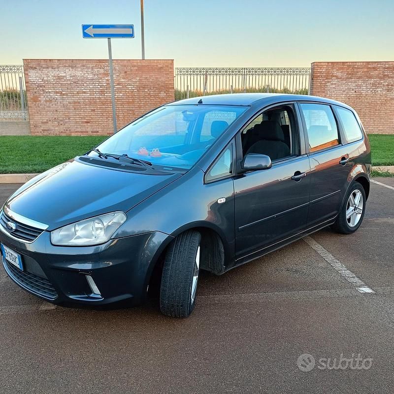 Begagnad Ford C-MAX 90 HK (66 kW) 2011 Blå Minibuss