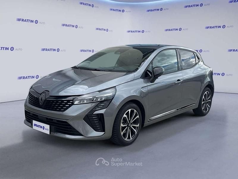 Usata Renault Clio V Techno 91 CV (66 kW) 2024 Grigio scuro Utilitaria