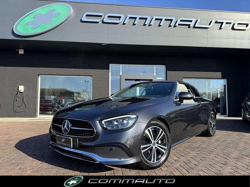 Grigio scuro Usata 2021 Mercedes E220 Premium Cabrio | 39.900 € (Ottimo prezzo) - Immagine 1/4