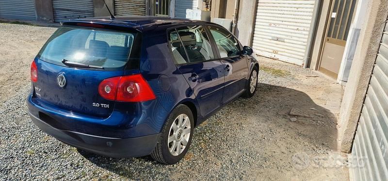 Usata VW Golf IV 140 CV (102 kW) 2006 Blu Berlina