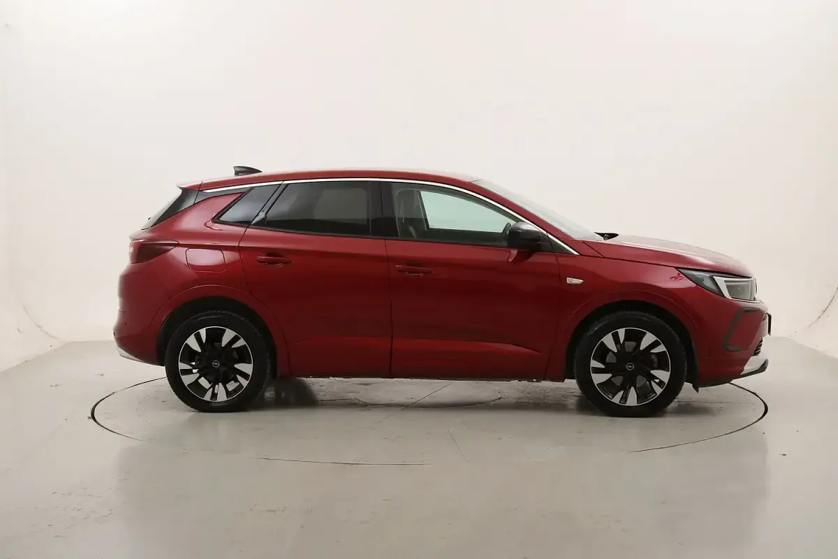 Usata Opel Grandland X Business Elegance 131 CV (96 kW) 2022 SUV