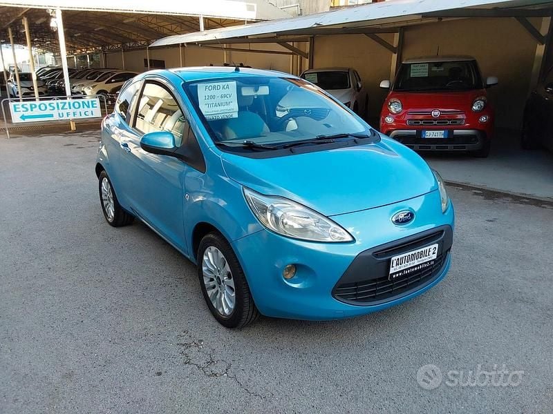 Usata Ford Ka Titanium 69 CV (50 kW) 2012 Blu Utilitaria