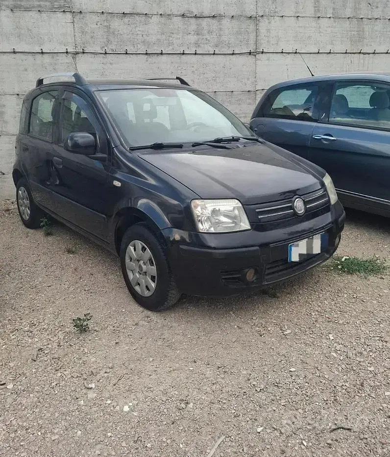 Usata Fiat Panda 70 CV (51 kW) 2011 Utilitaria