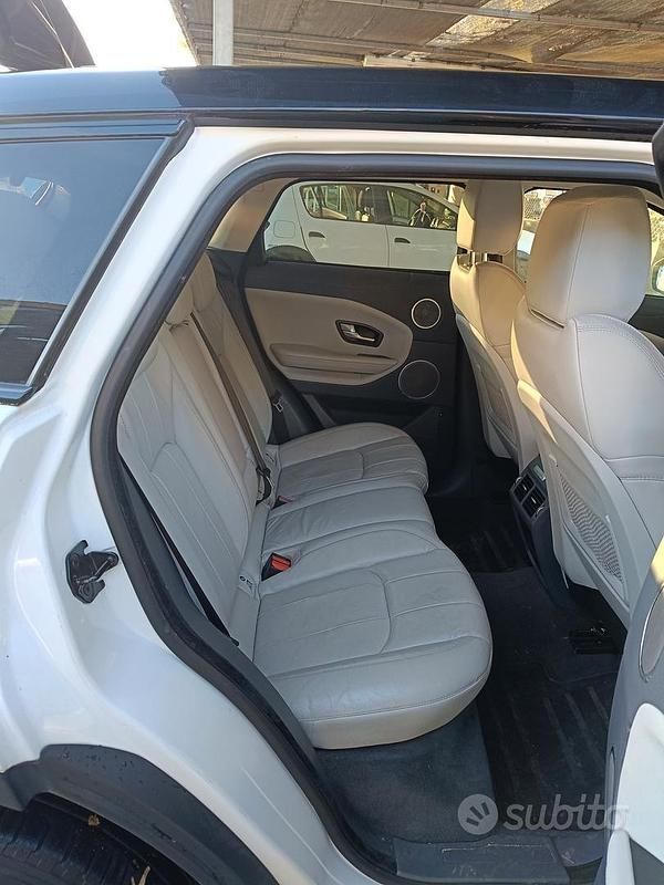 Usata Land Rover Range Rover evoque 150 CV (110 kW) 2016 Bianco Berlina