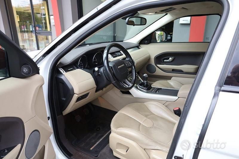 Usata Land Rover Range Rover evoque Pure 190 CV (139 kW) 2013 Bianco SUV
