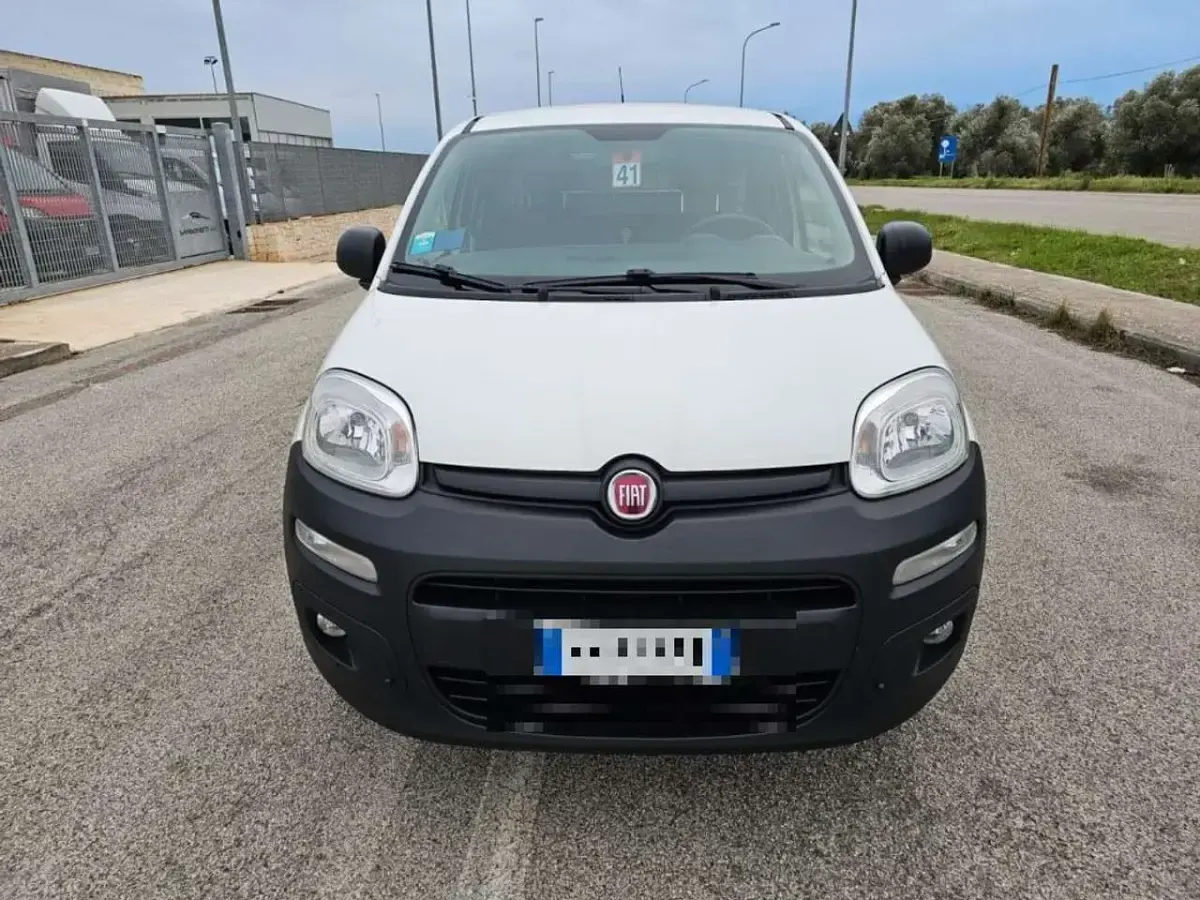 Usata Fiat Panda 4x4 Climbing 75 CV (55 kW) 2014 Bianco Utilitaria