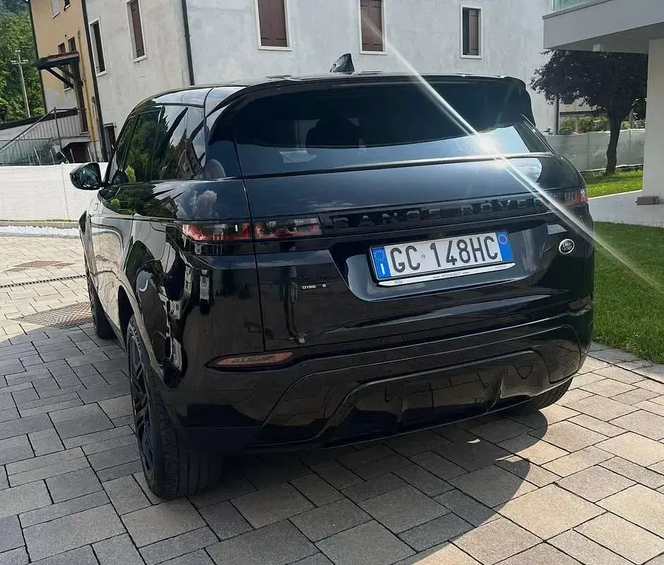 Usata Land Rover Range Rover evoque 150 CV (110 kW) 2020 Nero SUV
