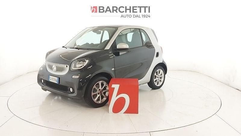 Argento Usata 2016 Smart ForTwo Coupé Passion Coupé | 7950 € (Ottimo prezzo) - Immagine 1/4