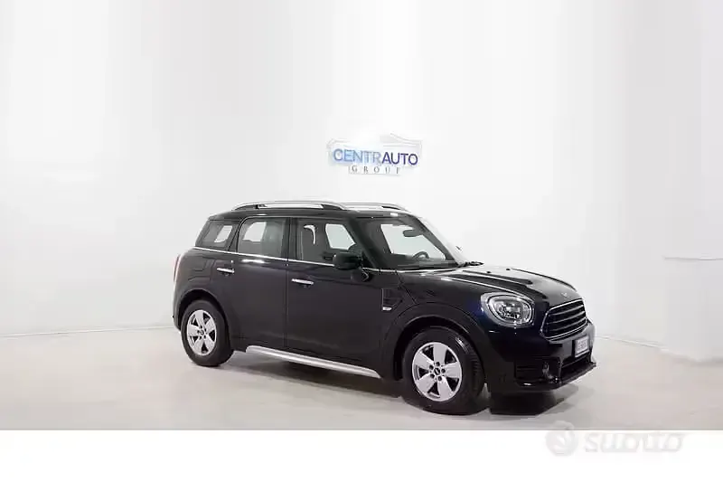 Usata Mini Cooper D Countryman 150 CV (110 kW) 2020 Nero SUV
