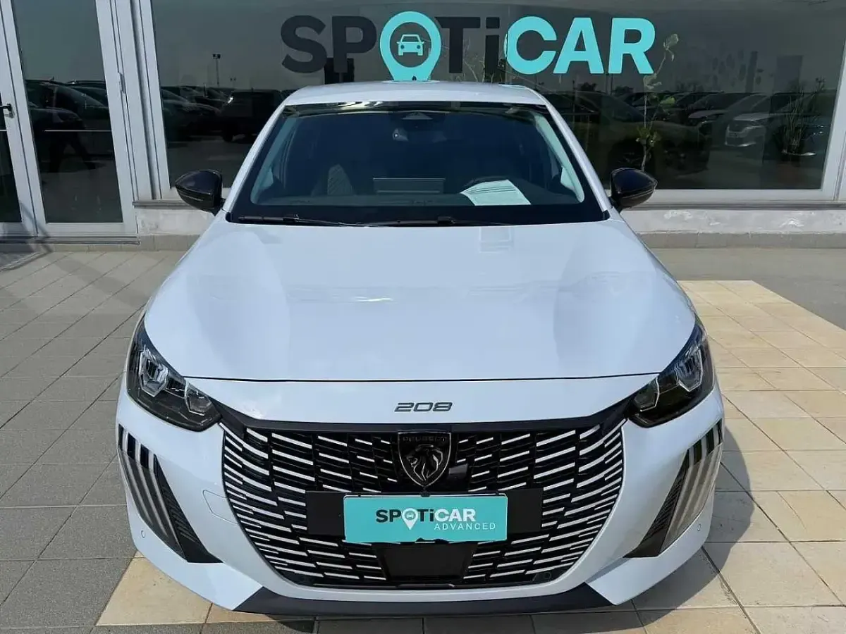 Nuova Peugeot 208 Allure 101 CV (74 kW) 2026 Bianco Utilitaria
