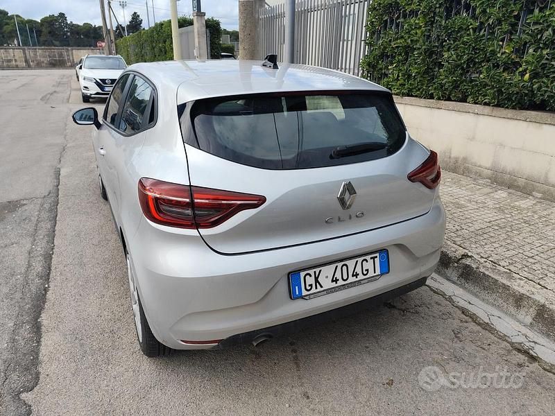 Usata Renault Clio V Zen 2023 Grigio Berlina