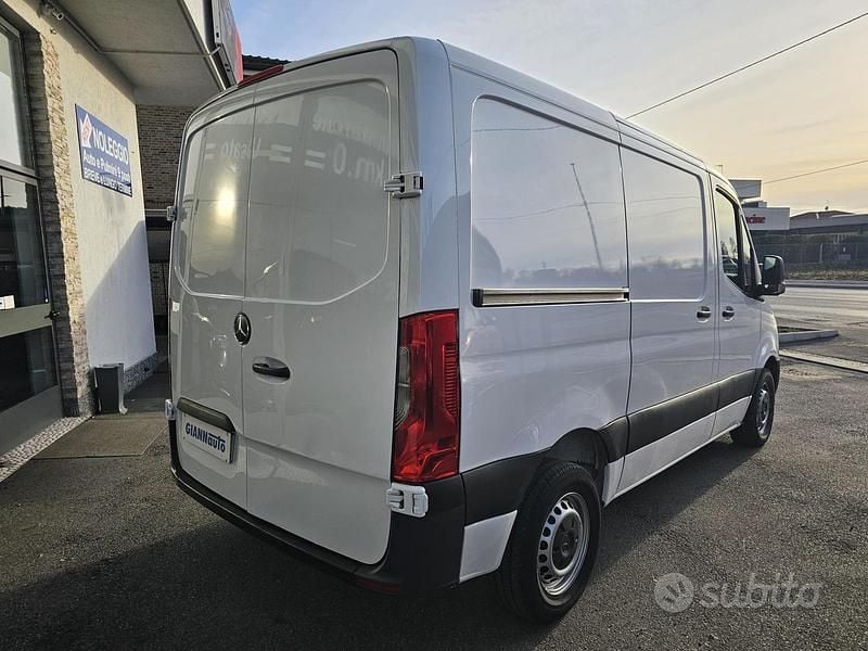 Usata Mercedes Sprinter 114 CV (83 kW) 2020 Bianco Furgone