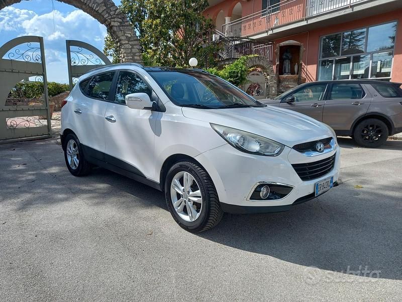 Usado Hyundai ix35 116 CV (85 kW) 2013 Blanco SUV
