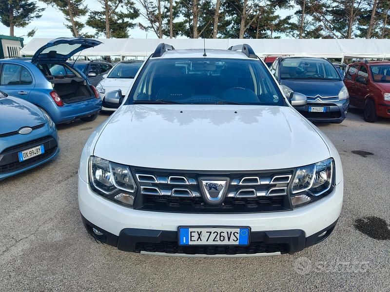 Usata Dacia Duster Prestige 108 CV (79 kW) 2015 Bianco SUV