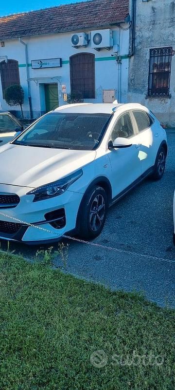 Begagnad Kia XCeed 120 HK (88 kW) 2020 Vit SUV