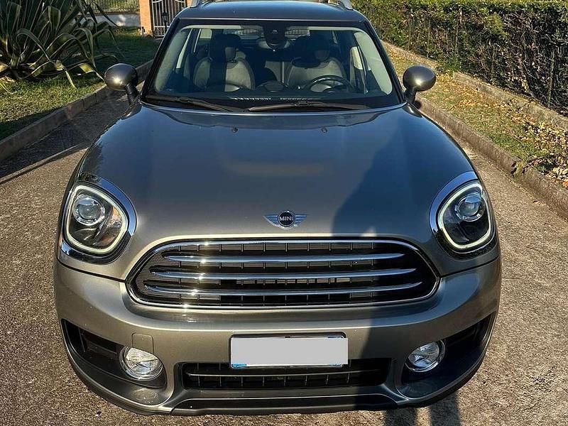Usata Mini Cooper D Countryman Hype 150 CV (110 kW) 2018 Grigio SUV