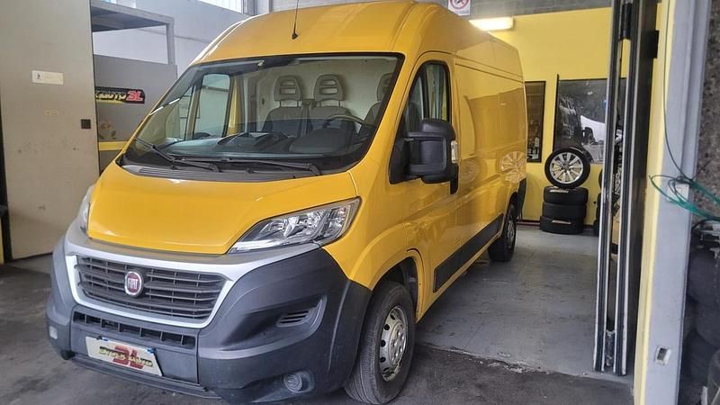 Begagnad Fiat Ducato 33 130 HK (95 kW) 2020 Gul Van