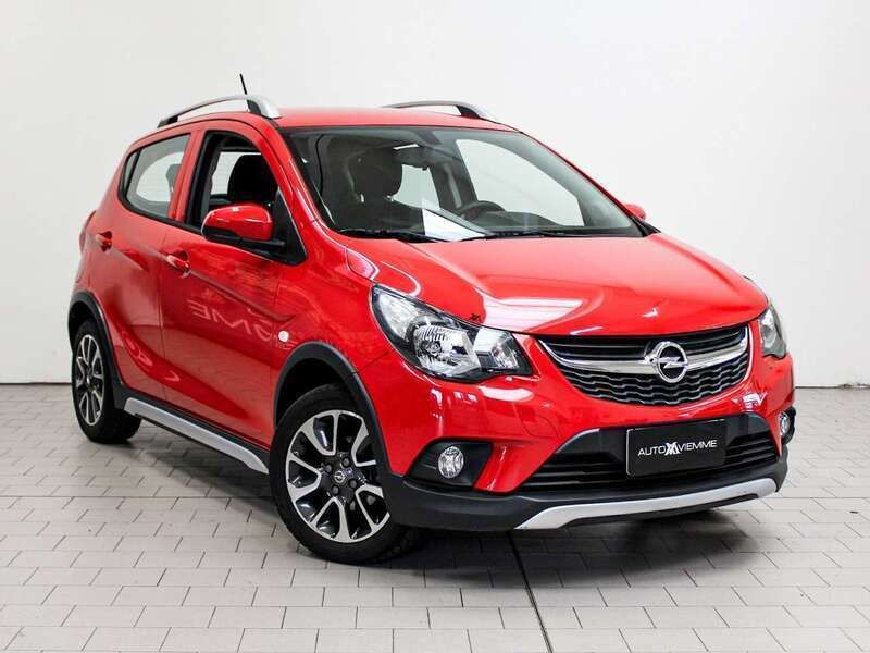 Rosso Usata 2017 Opel Karl Rocks Due volumi | 7999 € (Buon prezzo) - Immagine 1/4