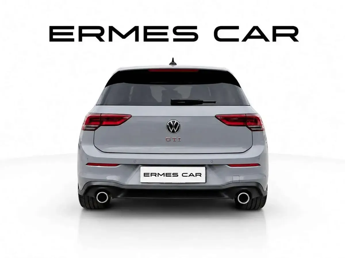 Usata VW Golf VIII GTI 245 CV (180 kW) 2024 Grau Berlina