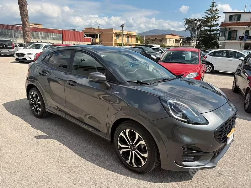 Usata Ford Puma ST-Line X 120 CV (88 kW) 2022 Grigio SUV