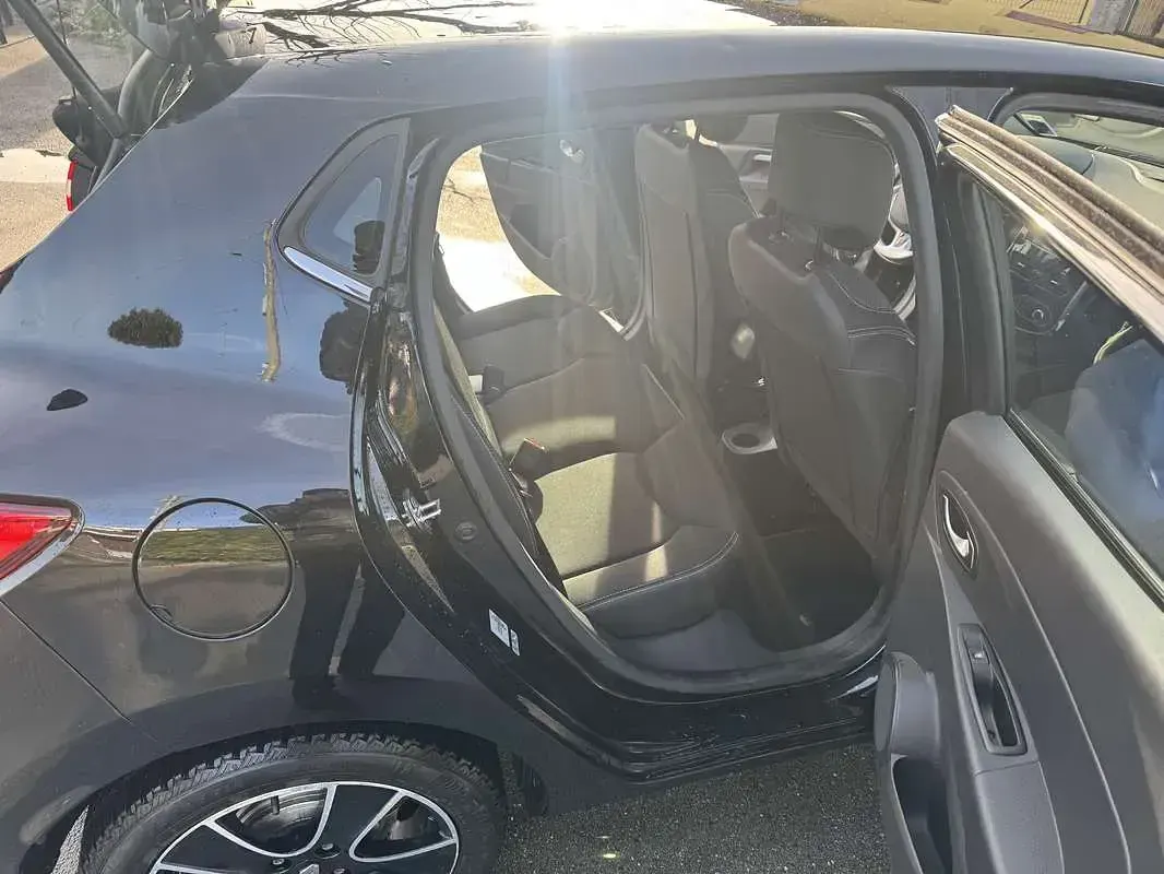 Usata Renault Clio IV Exception 103 CV (75 kW) 2016 Berlina