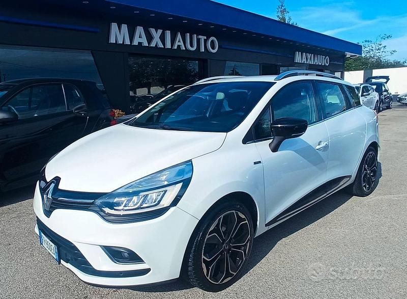 Usata Renault Clio GrandTour 110 CV (80 kW) 2018 Bianco Station wagon
