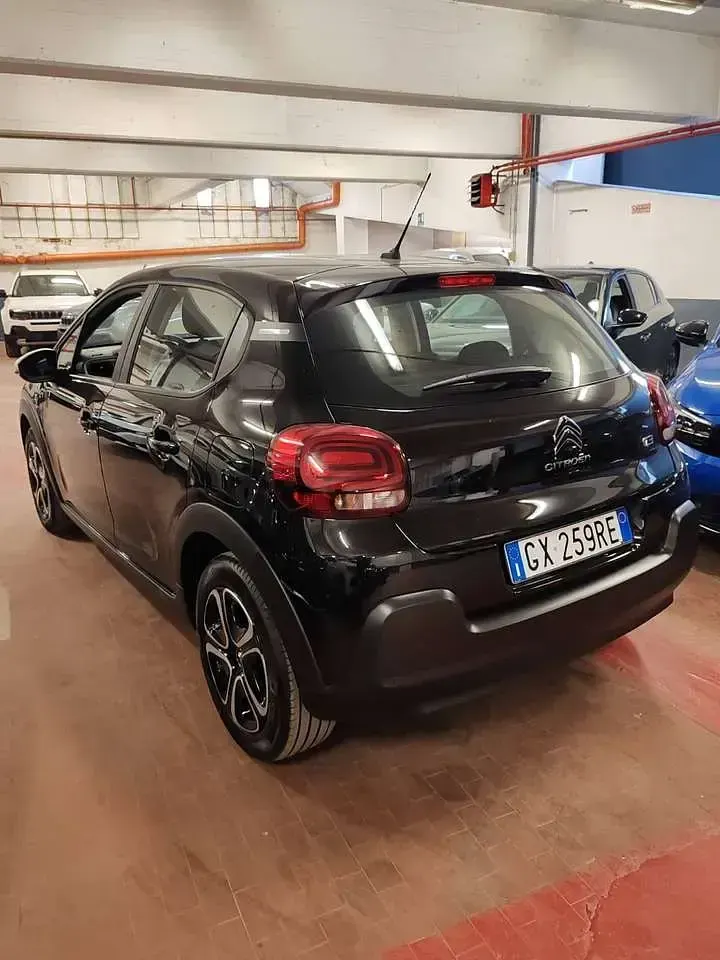 Usata Citroën C3 PureTech 83 CV (61 kW) 2024 Grigio Berlina