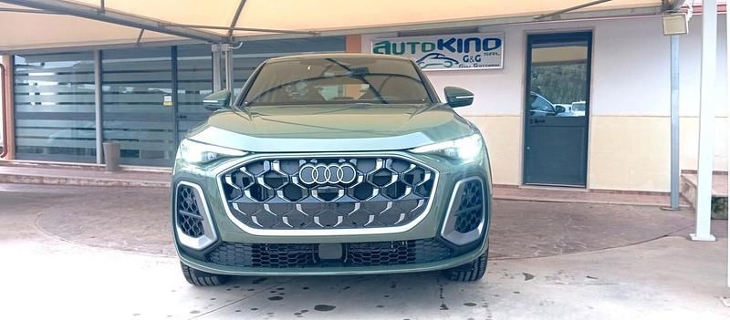 Nuova Audi Q5 Ambiente 203 CV (149 kW) 2025 Verde SUV