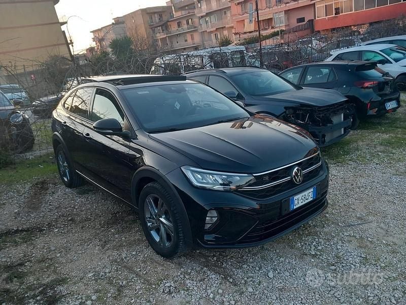 Usata VW Taigo R-line 115 CV (84 kW) 2024 Nero SUV