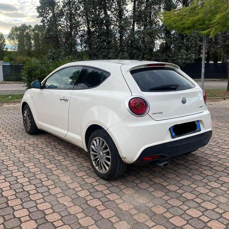 Usata Alfa Romeo MiTo 77 CV (56 kW) 2018 Bianco Utilitaria