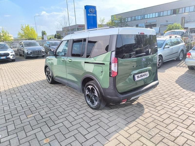 Usata Ford Tourneo Courier Active 125 CV (91 kW) 2024 Verde Monovolume