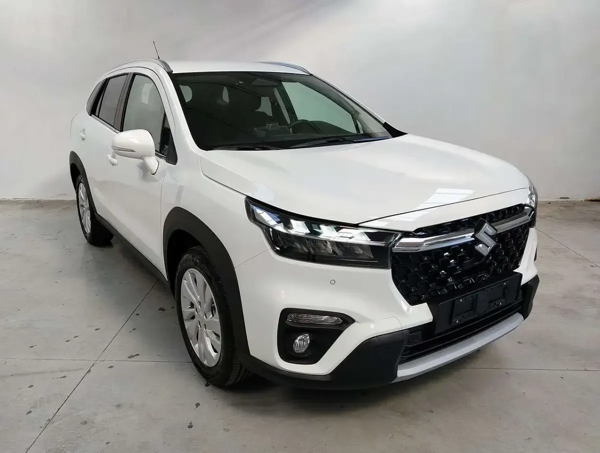 Nuova Suzuki SX4 S-Cross 109 CV (80 kW) 2026 Bianco SUV