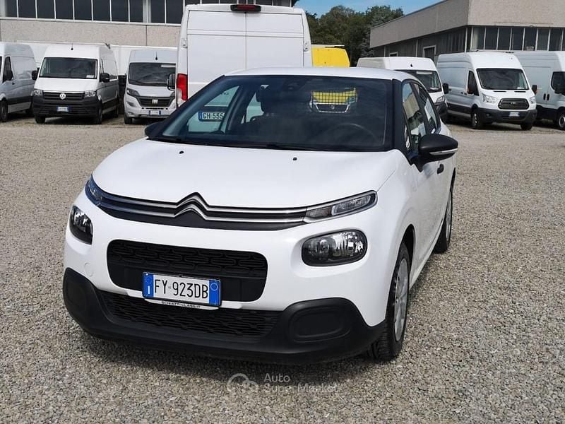 Usata Citroën C3 Live 102 CV (75 kW) 2019 Bianco Utilitaria