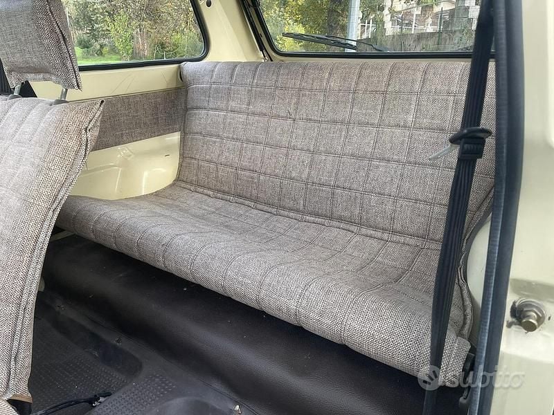 Usata Fiat Panda 30 CV (22 kW) 1983 Giallo Utilitaria