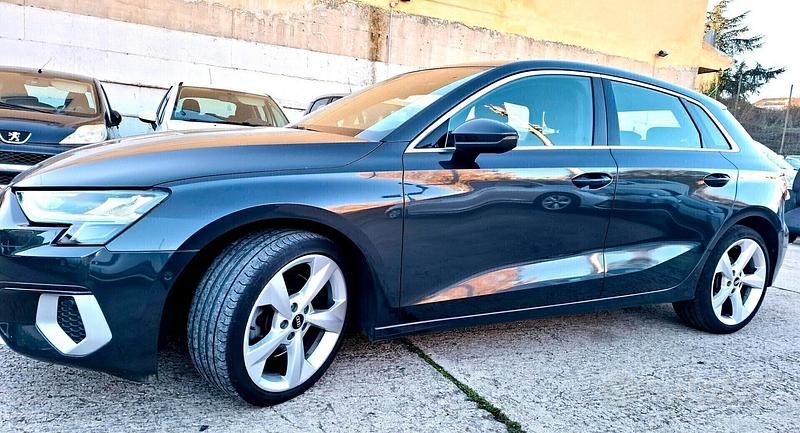 Usata Audi A3 150 CV (110 kW) 2021 Grigio Berlina