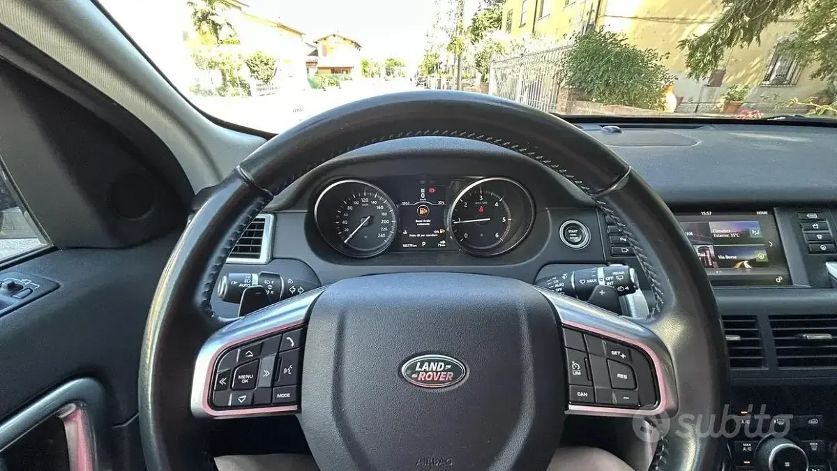 Usata Land Rover Discovery Sport HSE Dynamic 150 CV (110 kW) 2017 Rosso SUV