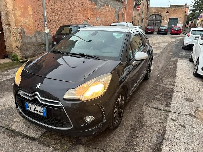 Usata 2011 Citroën DS3 Berlina | 1800 € (Ottimo prezzo) - Immagine 1/4