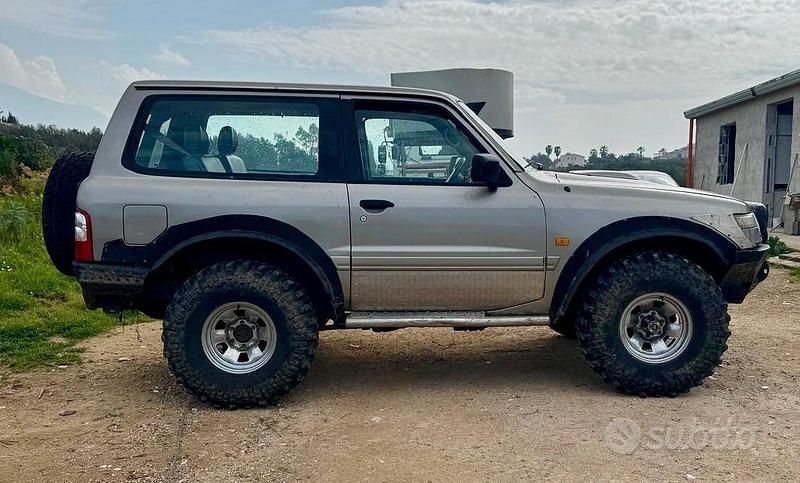 Usata Nissan Patrol 158 CV (116 kW) 2000 Grigio SUV