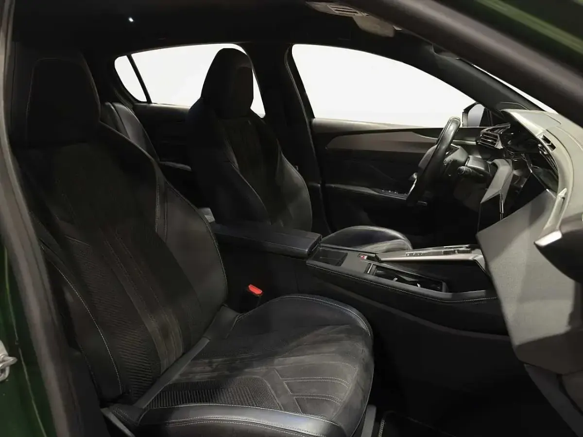 Usata Peugeot 308 GT 130 CV (95 kW) 2021 Verde Berlina