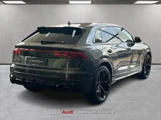 Nuova Audi RS Q8 Performance 641 CV (471 kW) 2026 Grigio daytona perla SUV