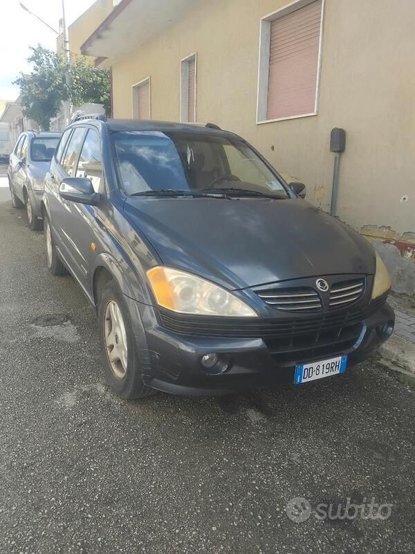 Usata 2006 Ssangyong (KGM) Kyron SUV | 2000 € (Buon prezzo) - Immagine 1/4