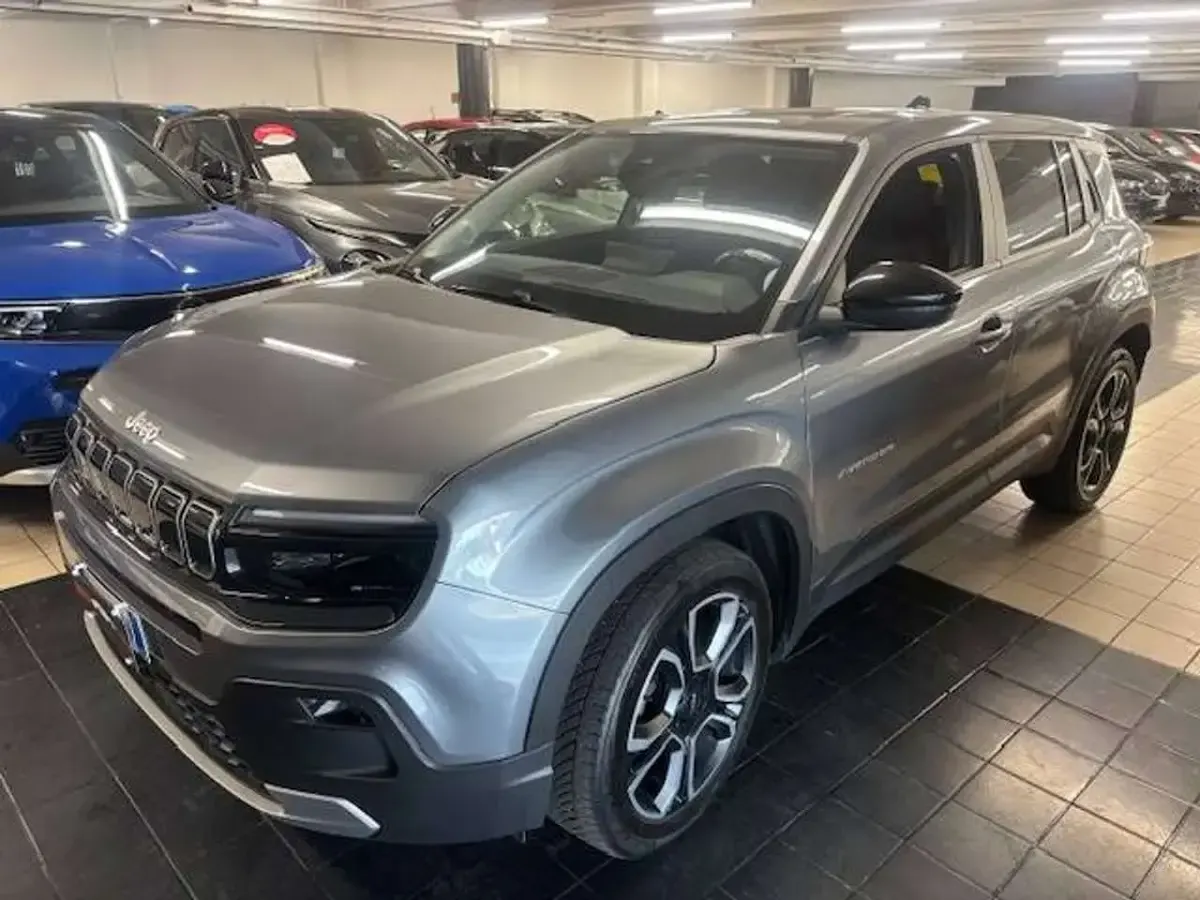Usata Jeep Avenger Summit 101 CV (74 kW) 2023 Grigio SUV